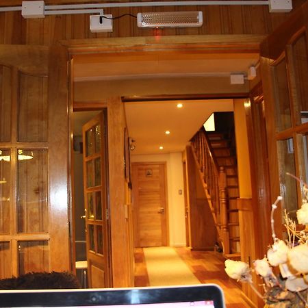 Hostal Fernando De Magalhaes Punta Arenas Eksteriør bilde
