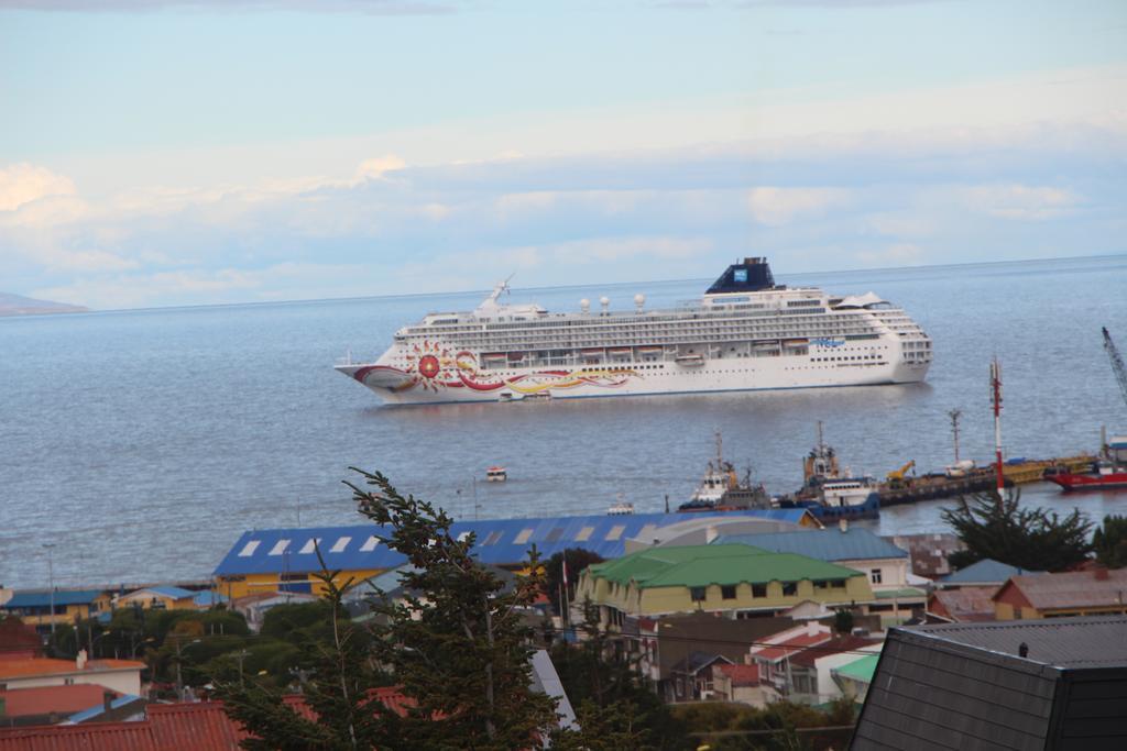 Hostal Fernando De Magalhaes Punta Arenas Eksteriør bilde