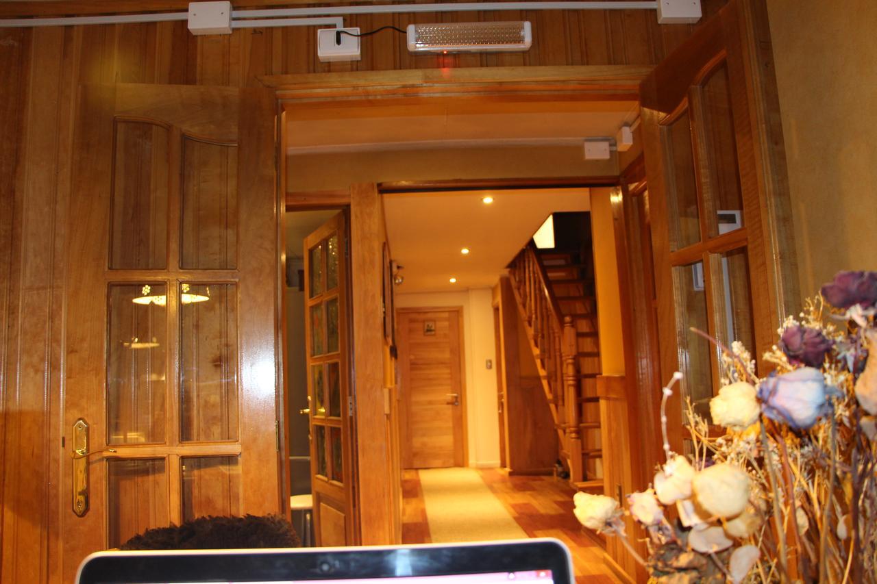 Hostal Fernando De Magalhaes Punta Arenas Eksteriør bilde